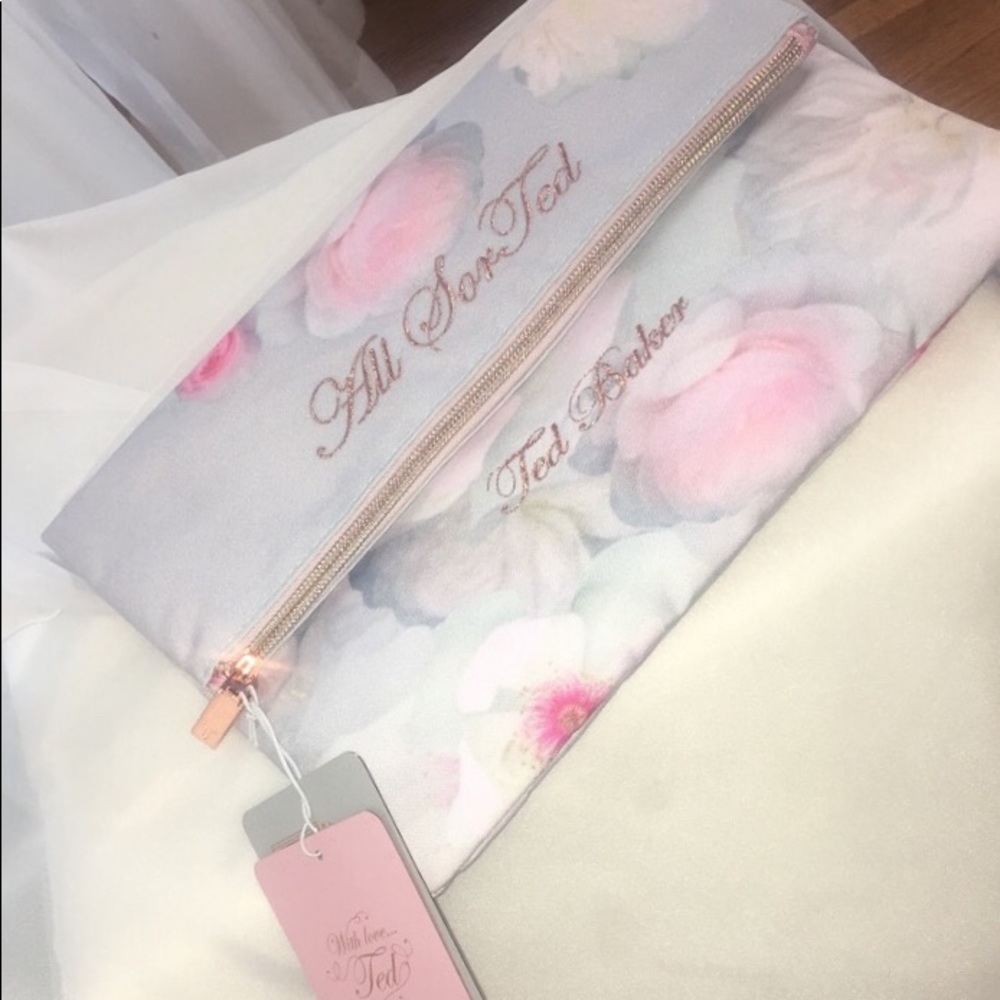 Ted Baker London Floral Laundry Bag NWT